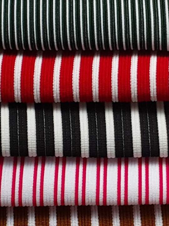 Vải Poly Sọc 4 Chiều
